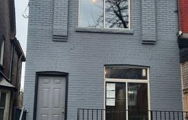 18-zimmer stadthaus in Bathurst Street, Kanada. C$2 221 000