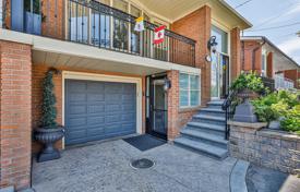 3-zimmer stadthaus in North York, Kanada. C$1 295 000