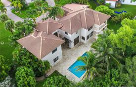 10-zimmer villa in Miami, Vereinigte Staaten. $1 875 000