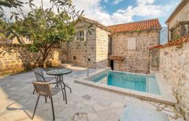 3-zimmer villa 160 m² in Kotor city, Montenegro. 1 950 000 €