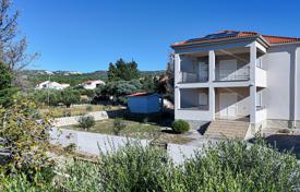 6-zimmer haus in der stadt 214 m² in Primorje-Gorski Kotar County, Kroatien. 600 000 €