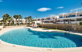 2-zimmer wohnung 84 m² in Torrevieja, Spanien. 380 000 €