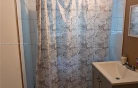 7-zimmer haus in der stadt 215 m² in Miami, Vereinigte Staaten. $675 000