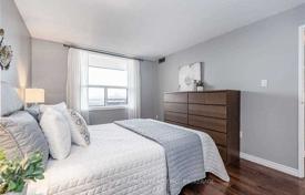 Wohnung – Lake Shore Boulevard West, Etobicoke, Toronto,  Ontario,   Kanada. C$805 000