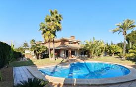 Villa – Benidorm, Valencia, Spanien. 1 800 000 €