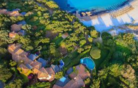 Villa – Porto Cervo, Sardinien, Italien. 4 900 €  pro Woche