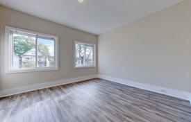 3-zimmer haus in der stadt in Old Toronto, Kanada. C$1 469 000