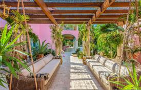 Villa – Pine Tree Drive, Miami Beach, Florida,  Vereinigte Staaten. 5 538 000 €