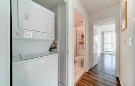 2-zimmer wohnung in Yonge Street, Kanada. C$835 000