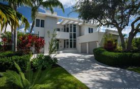 Villa – Miami Beach, Florida, Vereinigte Staaten. $3 479 000