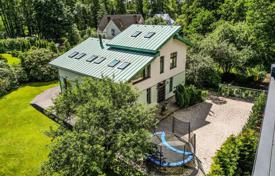 6-zimmer stadthaus 193 m² in Jurmala, Lettland. 390 000 €