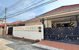 3-zimmer villa 222 m² in Pattaya, Thailand. $137 000