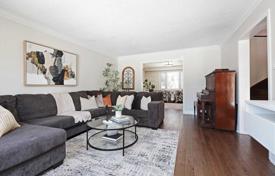 11-zimmer haus in der stadt in Scarborough, Kanada. C$2 185 000