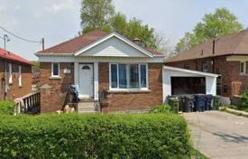 11-zimmer haus in der stadt in Scarborough, Kanada. C$1 429 000
