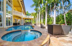 9-zimmer villa 658 m² in Miami, Vereinigte Staaten. $2 890 000