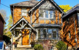 Haus in der Stadt – Etobicoke, Toronto, Ontario,  Kanada. C$2 316 000