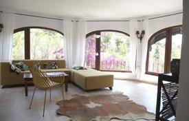 3-zimmer einfamilienhaus 125 m² in Calp, Spanien. 499 000 €