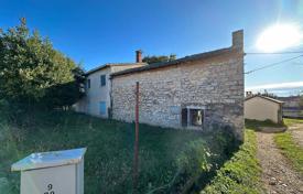 Haus Old Istrian stone house for sale, Tar. 135 000 €