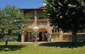 Villa – Castelnuovo Berardenga, Toskana, Italien. 515 000 €