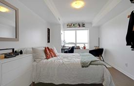 1-zimmer wohnung in Heintzman Street, Kanada. C$703 000