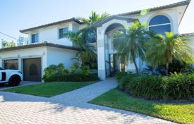 Villa – Hallandale Beach, Florida, Vereinigte Staaten. $2 590 000