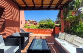 3-zimmer wohnung 202 m² in Marbella, Spanien. 949 000 €