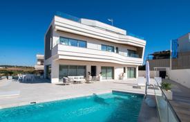 Villa – Dehesa de Campoamor, Orihuela Costa, Valencia,  Spanien. 1 430 000 €