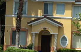 Haus in der Stadt – Homestead, Florida, Vereinigte Staaten. $320 000