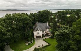 7-zimmer villa 384 m² in Northern District (Riga), Lettland. 990 000 €