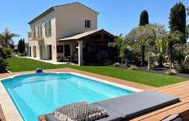 5-zimmer villa 191 m² in Antibes, Frankreich. 2 300 000 €