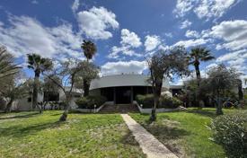 5-zimmer einfamilienhaus 600 m² in Strovolos, Zypern. 4 400 000 €
