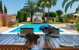 Villa – Ibiza, Balearen, Spanien. 3 700 €  pro Woche