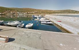 Grundstück in Posedarje, Kroatien. 300 000 €