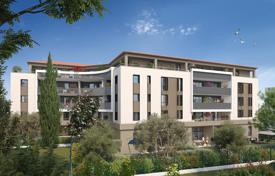 New residential complex with apartments in Antibes, Frankreich. ab 426 000 €