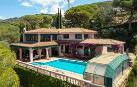 4-zimmer haus in der stadt 530 m² in Alella, Spanien. 1 180 000 €