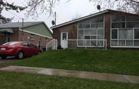 9-zimmer stadthaus in Scarborough, Kanada. C$1 167 000