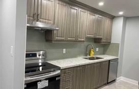 11-zimmer haus in der stadt in Etobicoke, Kanada. C$1 151 000