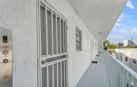 1-zimmer appartements in eigentumswohnungen 56 m² in Miami Beach, Vereinigte Staaten. $299 000