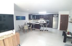 2-zimmer wohnung 76 m² in Oroklini, Zypern. 200 000 €