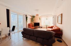 2-zimmer wohnung 105 m² in Mahmutlar, Türkei. 8 607 000 TRY