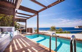 Villa – Ibiza, Balearen, Spanien. 15 600 €  pro Woche