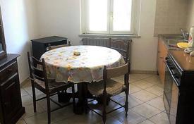 Grundstück in Roccastrada, Italien. 720 000 €