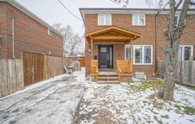 5-zimmer stadthaus in York, Kanada. C$1 024 000