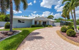 Haus in der Stadt – Deerfield Beach, Broward, Florida,  Vereinigte Staaten. $817 000