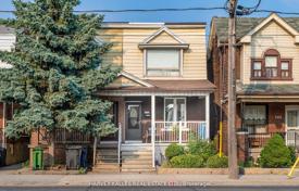 13-zimmer stadthaus in Dufferin Street, Kanada. C$1 160 000