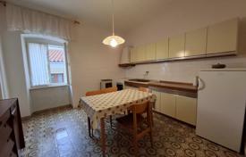 4-zimmer haus in der stadt 200 m² in Bale, Kroatien. 332 000 €