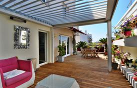 Wohnung – Juan-les-Pins, Antibes, Côte d'Azur,  Frankreich. 695 000 €