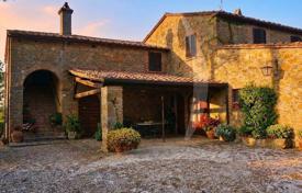 6-zimmer villa 600 m² in Pienza, Italien. 1 950 000 €