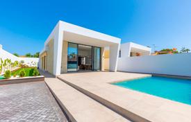 3-zimmer villa 120 m² in Torrevieja, Spanien. 725 000 €