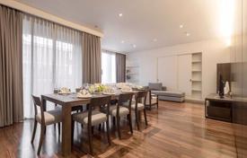 3-zimmer appartements in eigentumswohnungen in Khlong Toei, Thailand. $3 200  pro Woche
